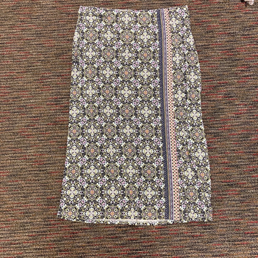 Midi skirt